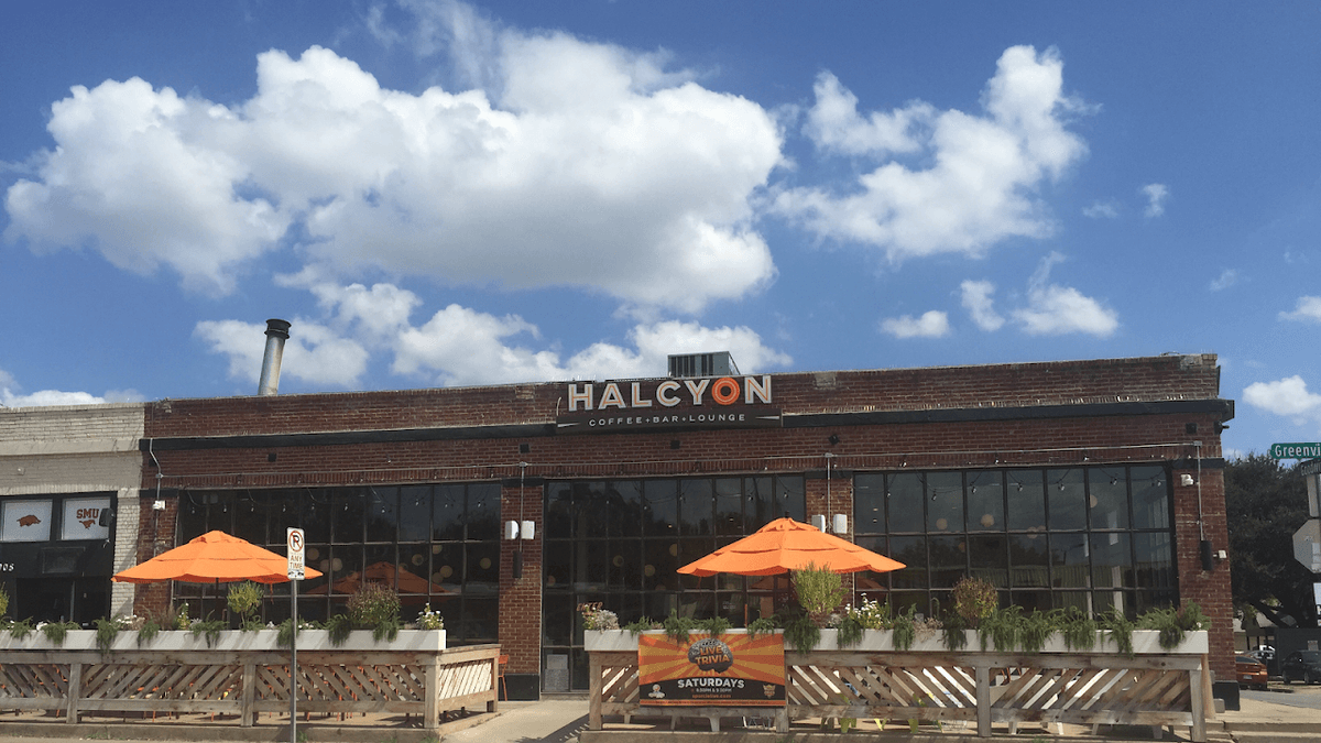 Halcyon Coffee, Bar & Lounge in Dallas