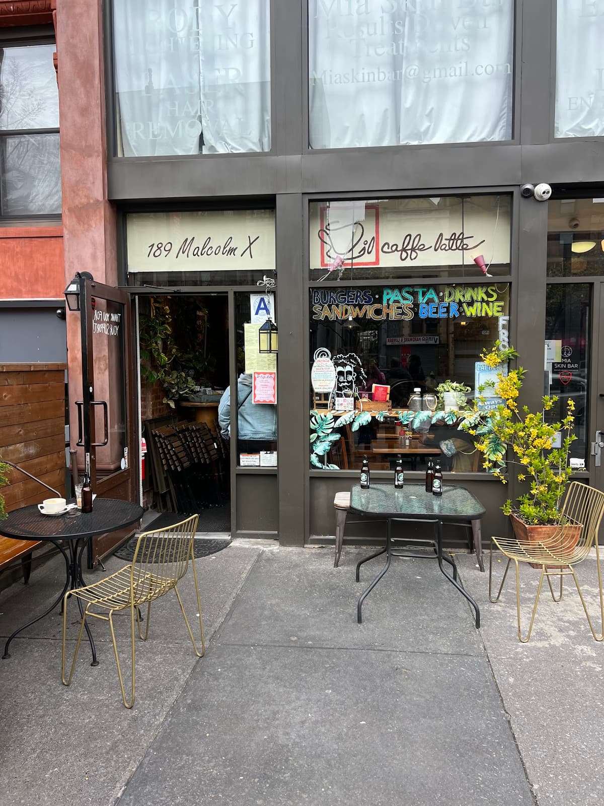 Il Caffe Latte in New York City
