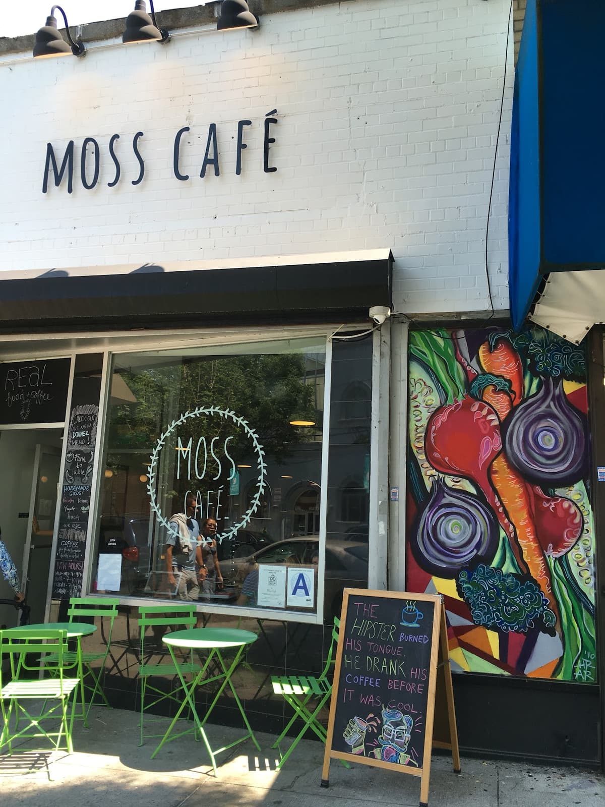 Moss Café in New York City