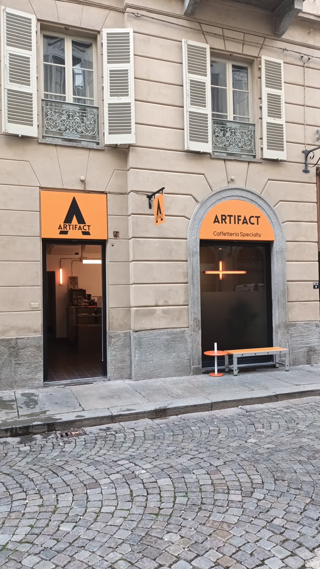 Artifact Coffee & Wine in Turin