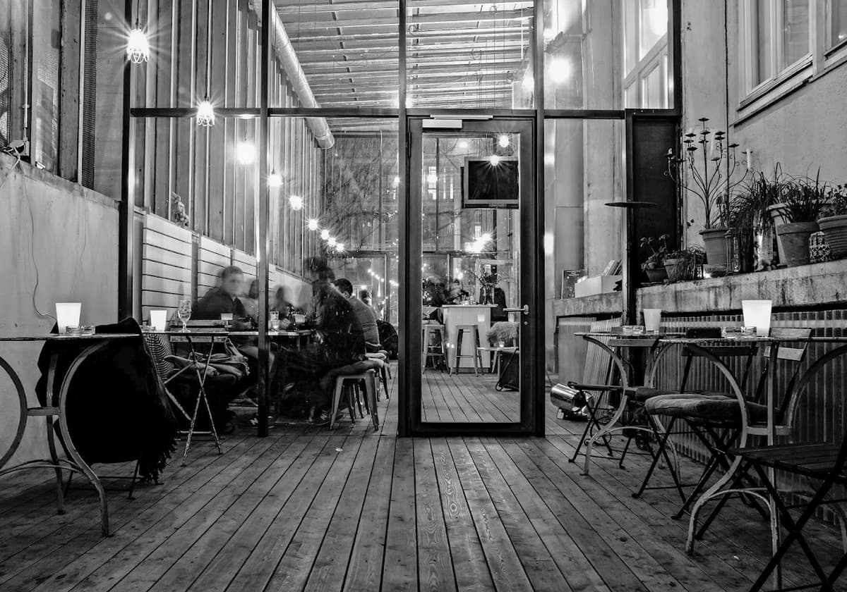 Sphères (Bar, Buch & Bühne) in Zurich