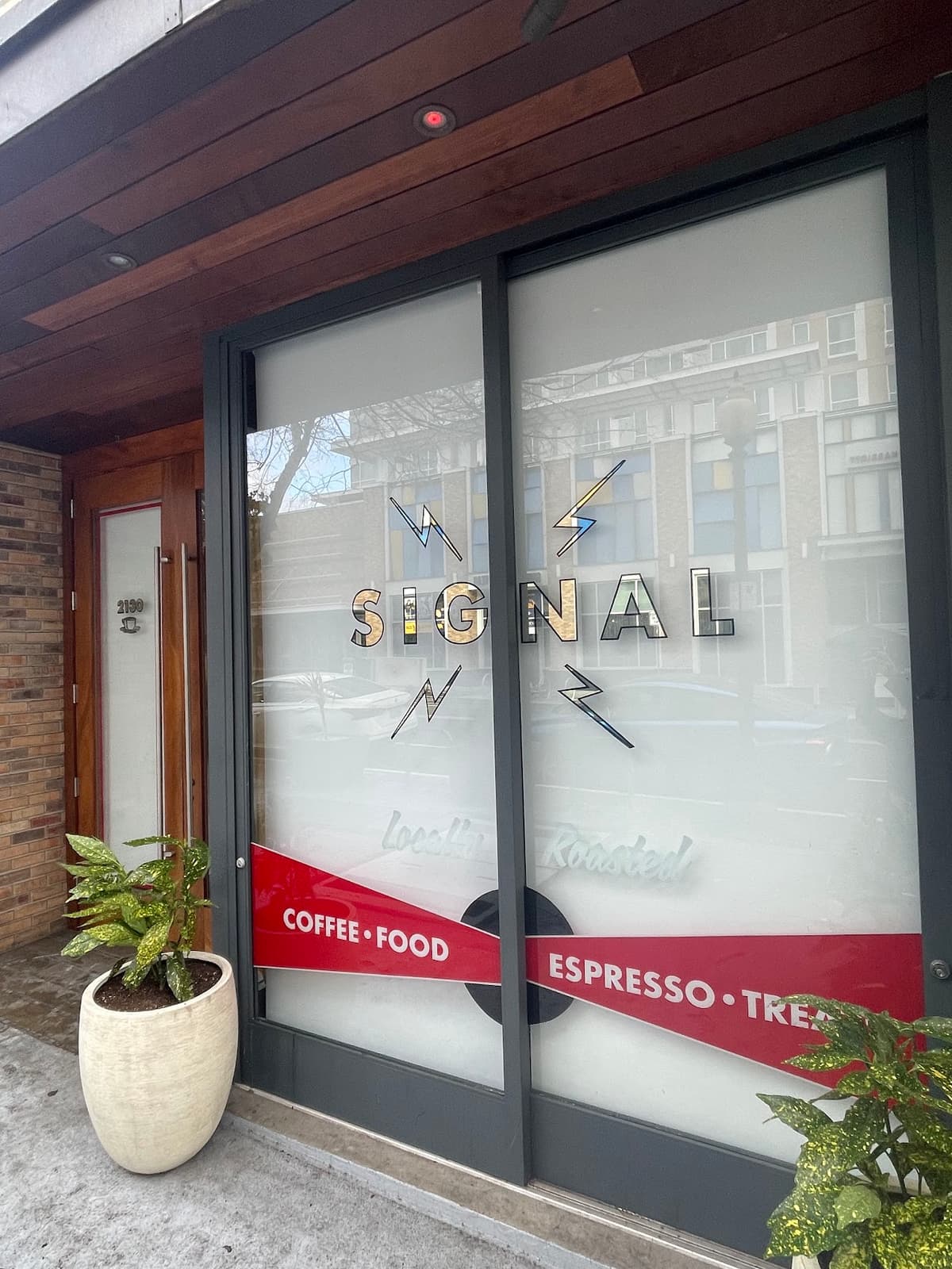 SIGNAL Coffee Roasters in Berkeley