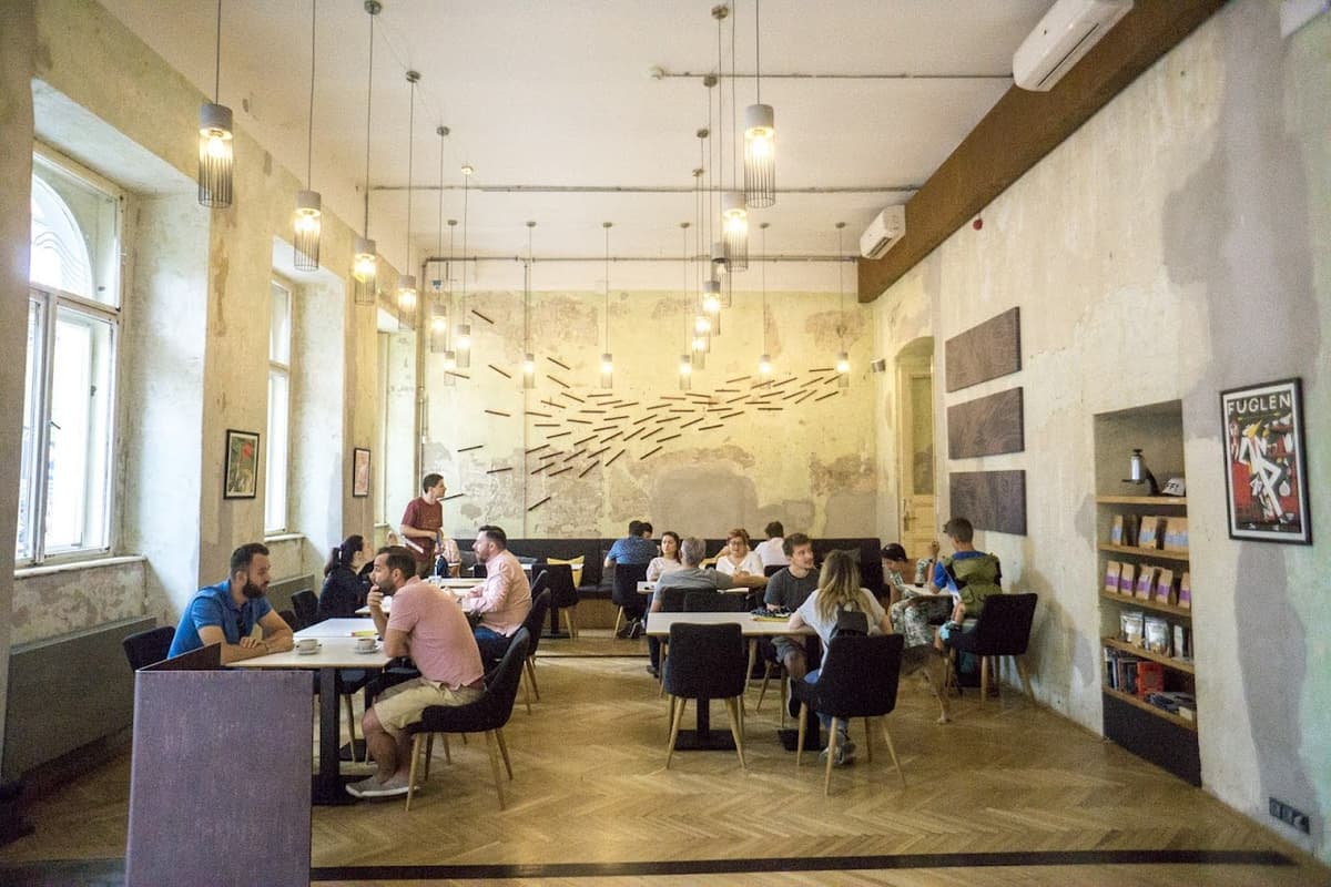 Flow Specialty Coffee Bar & Bistro in Budapest
