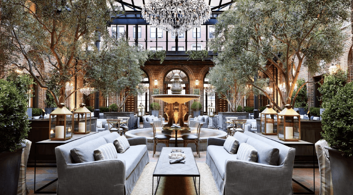 3 Arts Club Cafe at RH Chicago in Chicago