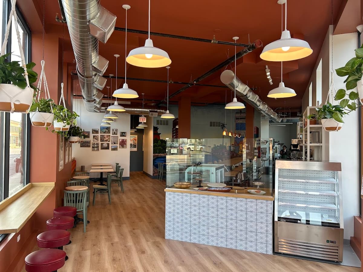 Cadinho Bakery & Cafe in Chicago