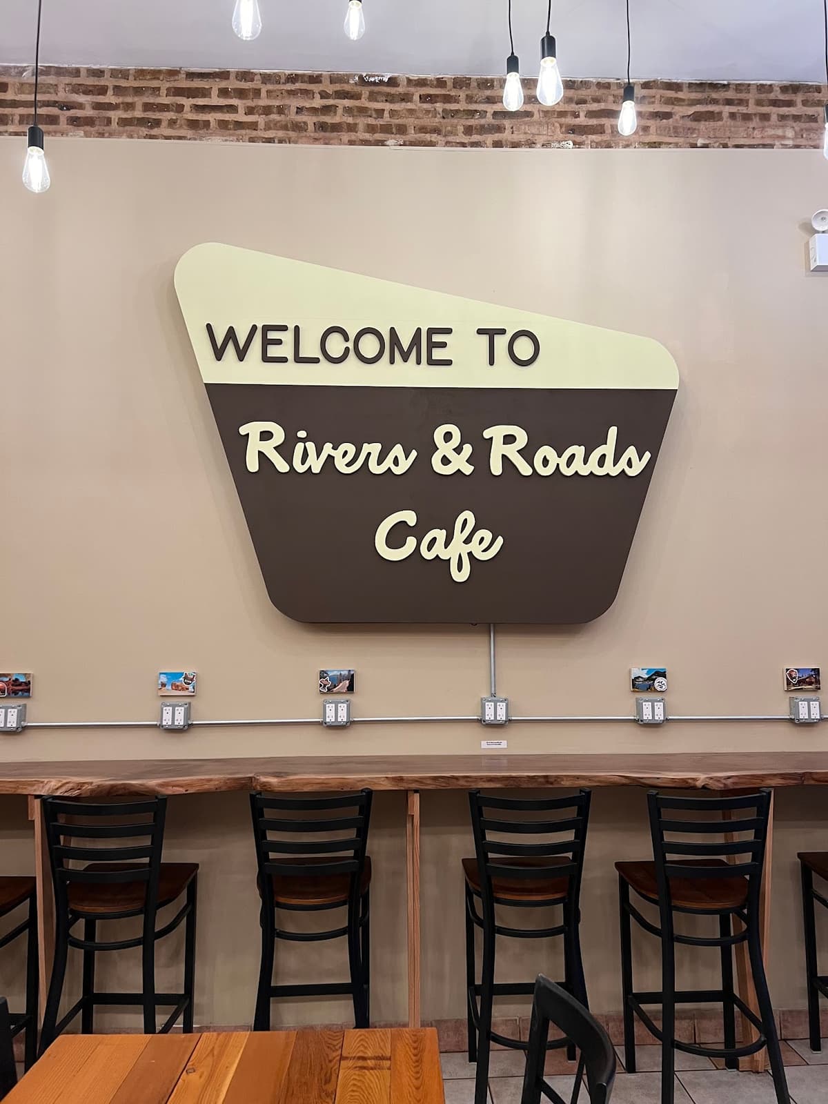 Rivers & Roads Cafe in Chicago