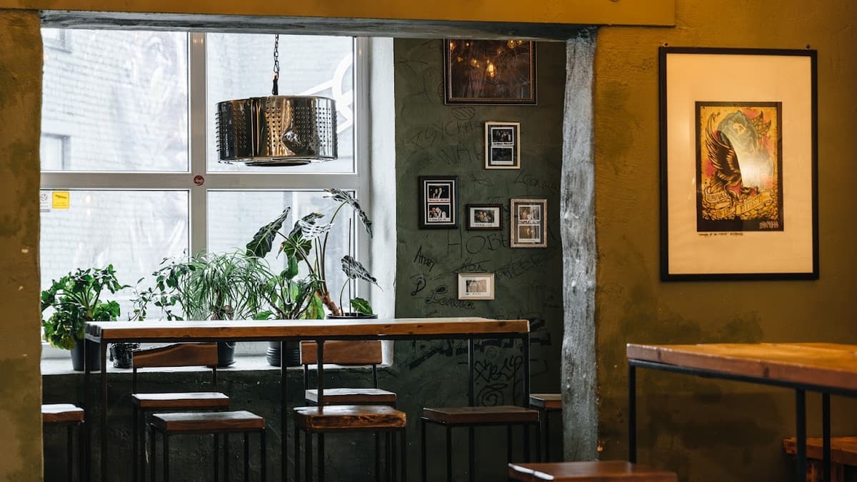 Kivi Paber Käärid in Tallinn