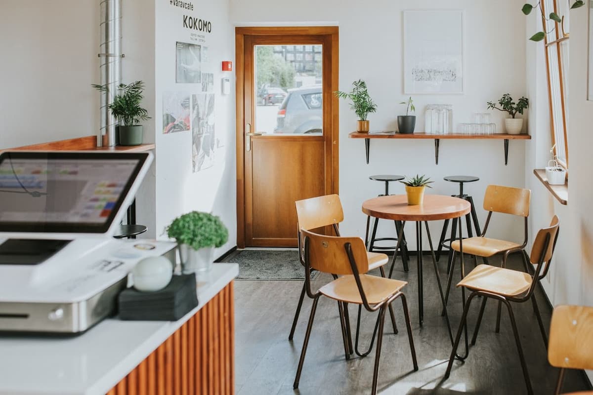 Värav Coffee and Toast in Tallinn