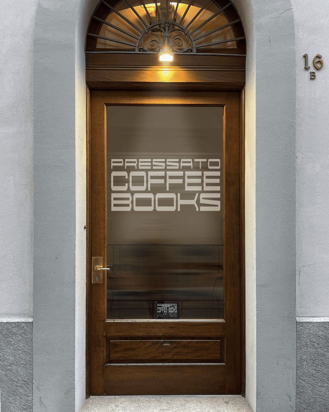 Pressato — Coffee and Books in Turin